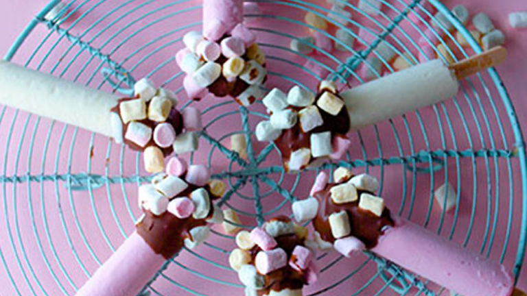 Mælkedrenge med Marshmellow Curls